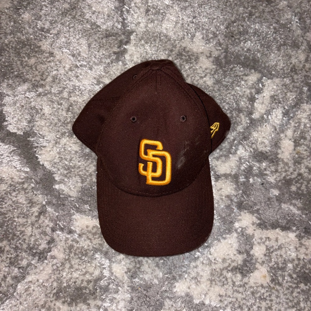 New Era MLB san Diego padres Brown and yellow Cap